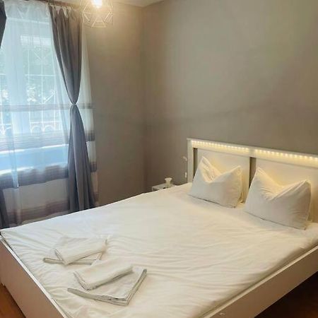 Chic Retreat Timisoara Apartment Екстериор снимка